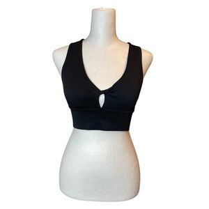 Jessica Simpson Black Keyhole Sports Bra